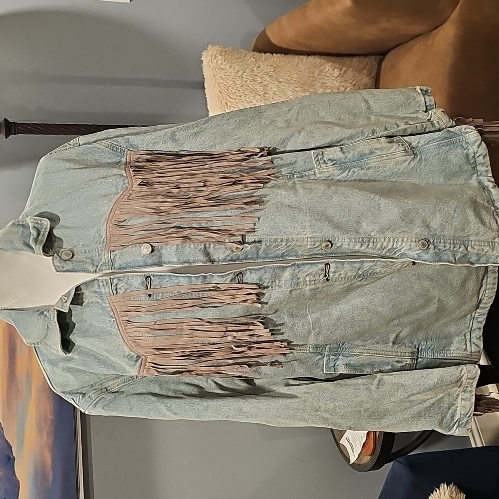 We The Free Light Blue Jean Jacket with Fringe NWOT - Picture 12 of 12